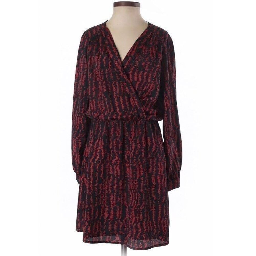 CC Pleated A-Line Fit Flare Red Maroon Long Sleeve V-Neck Dress Size XS